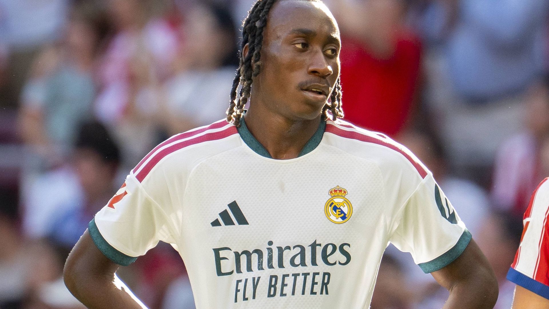 Yan Diomande durante el derbi entre Real Madrid y Atlético de Madrid en LALIGA Yan Diomande durante el derbi entre Real Madrid y Atlético de Madrid en LALIGA