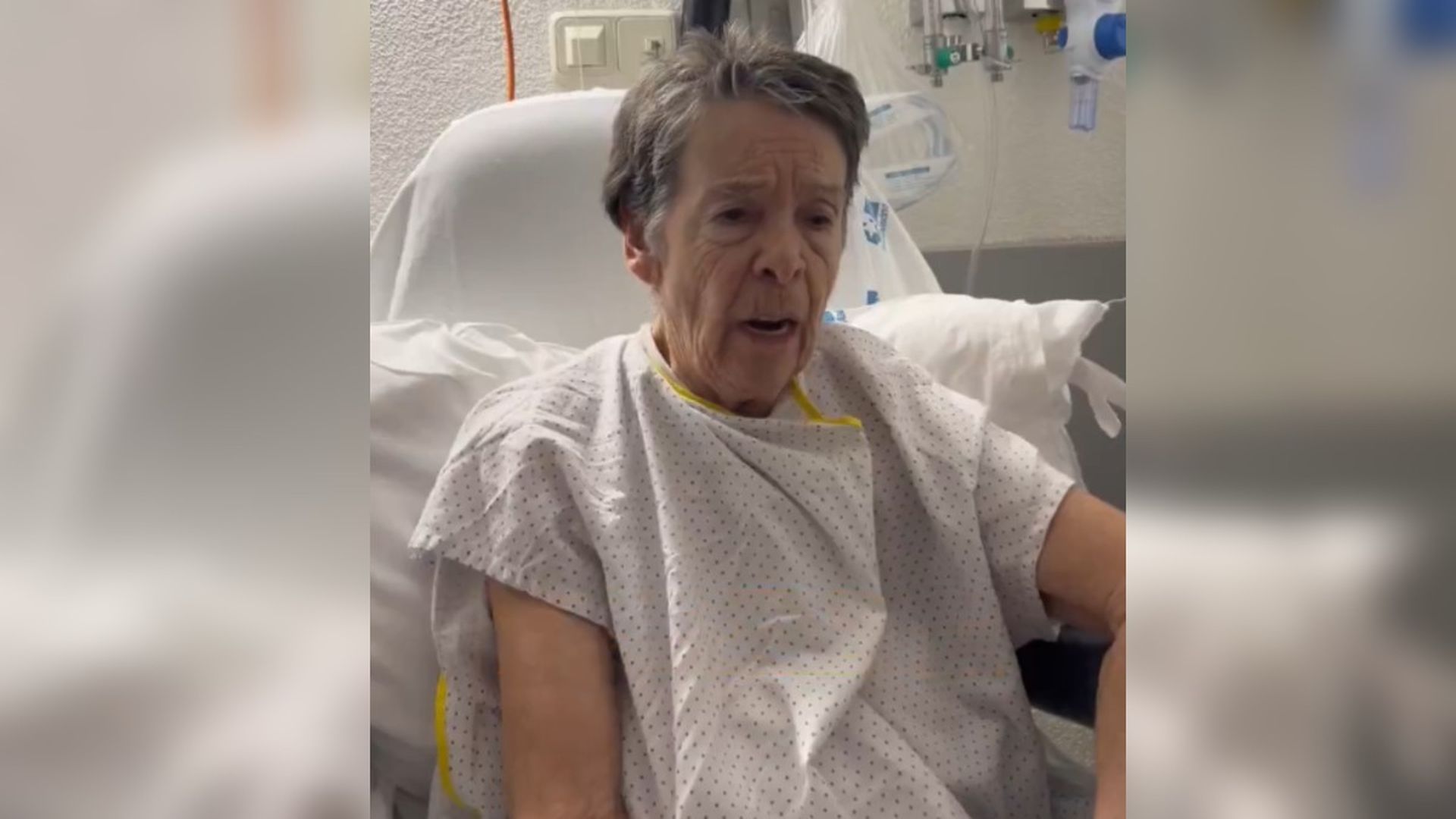 El mensaje de agradecimiento de Maricarmen desde el hospital por el apoyo recibido contra su desahucio: "Por favor, luchad" El mensaje de agradecimiento de Maricarmen desde el hospital por el apoyo recibido contra su desahucio: "Por favor, luchad"