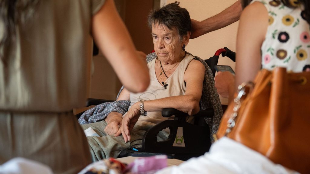 El mensaje de agradecimiento de Maricarmen por el apoyo recibido contra su desahucio tras su segunda noche en el hospital