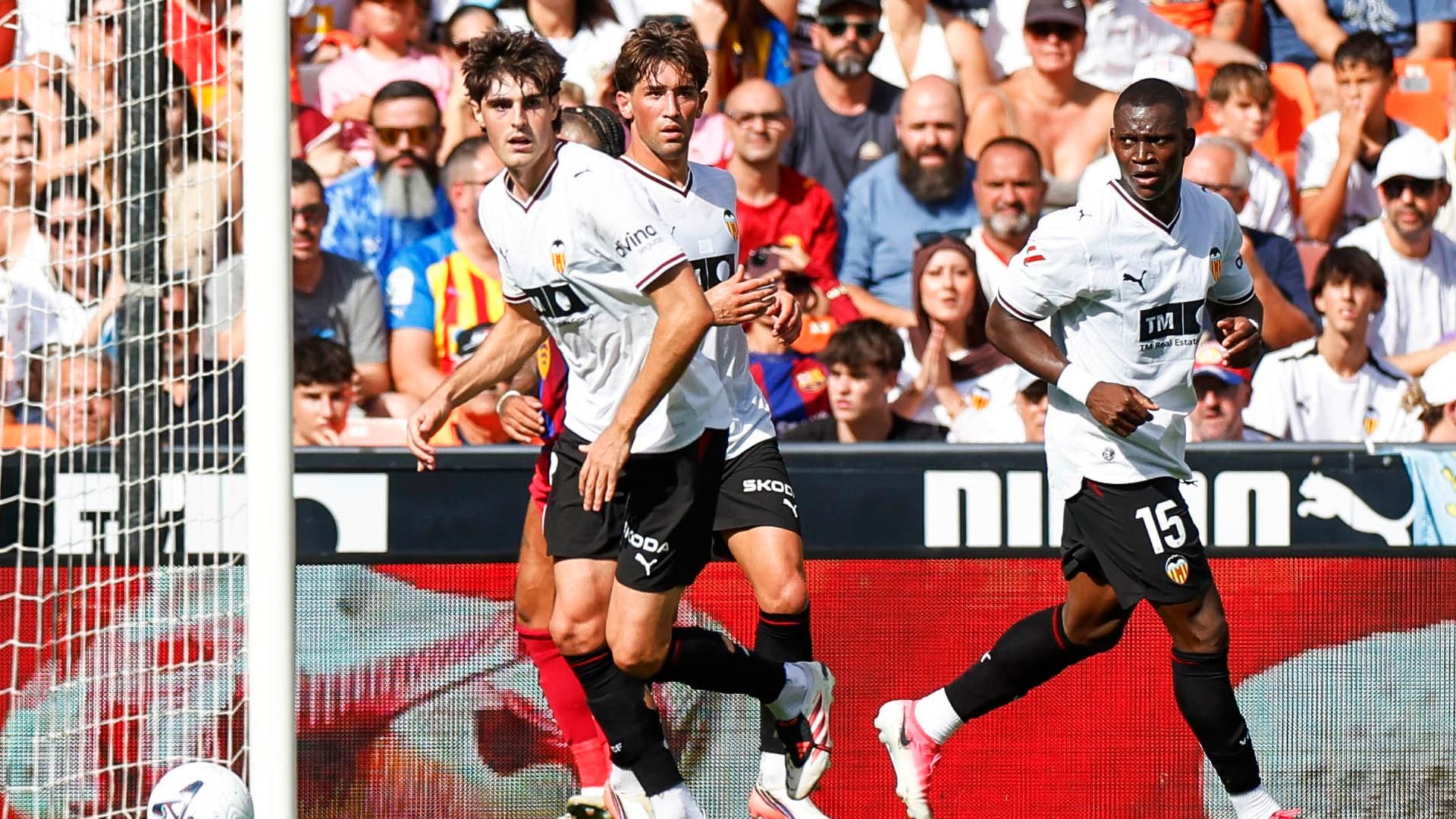 Lance de juego en un partido del Valencia Lance de juego en un partido del Valencia