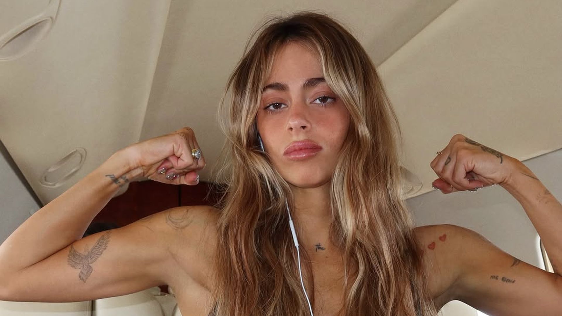 Tini confiesa estar "atravesando un duelo" y lanza un dardo a su padre: "Muchas personas saben de lo que estoy hablando” Tini confiesa estar "atravesando un duelo" y lanza un dardo a su padre: "Muchas personas saben de lo que estoy hablando”
