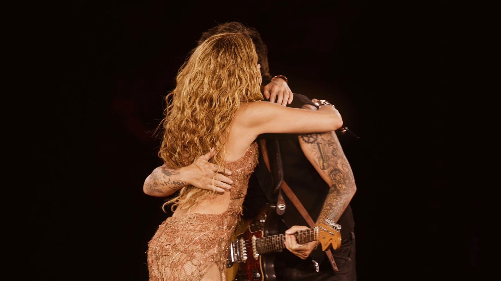 El emotivo mensaje de Alejandro Sanz, celebrando la "magia, música y orgullo latino" de Shakira en Madrid: "Te quiero" El emotivo mensaje de Alejandro Sanz, celebrando la "magia, música y orgullo latino" de Shakira en Madrid: "Te quiero"