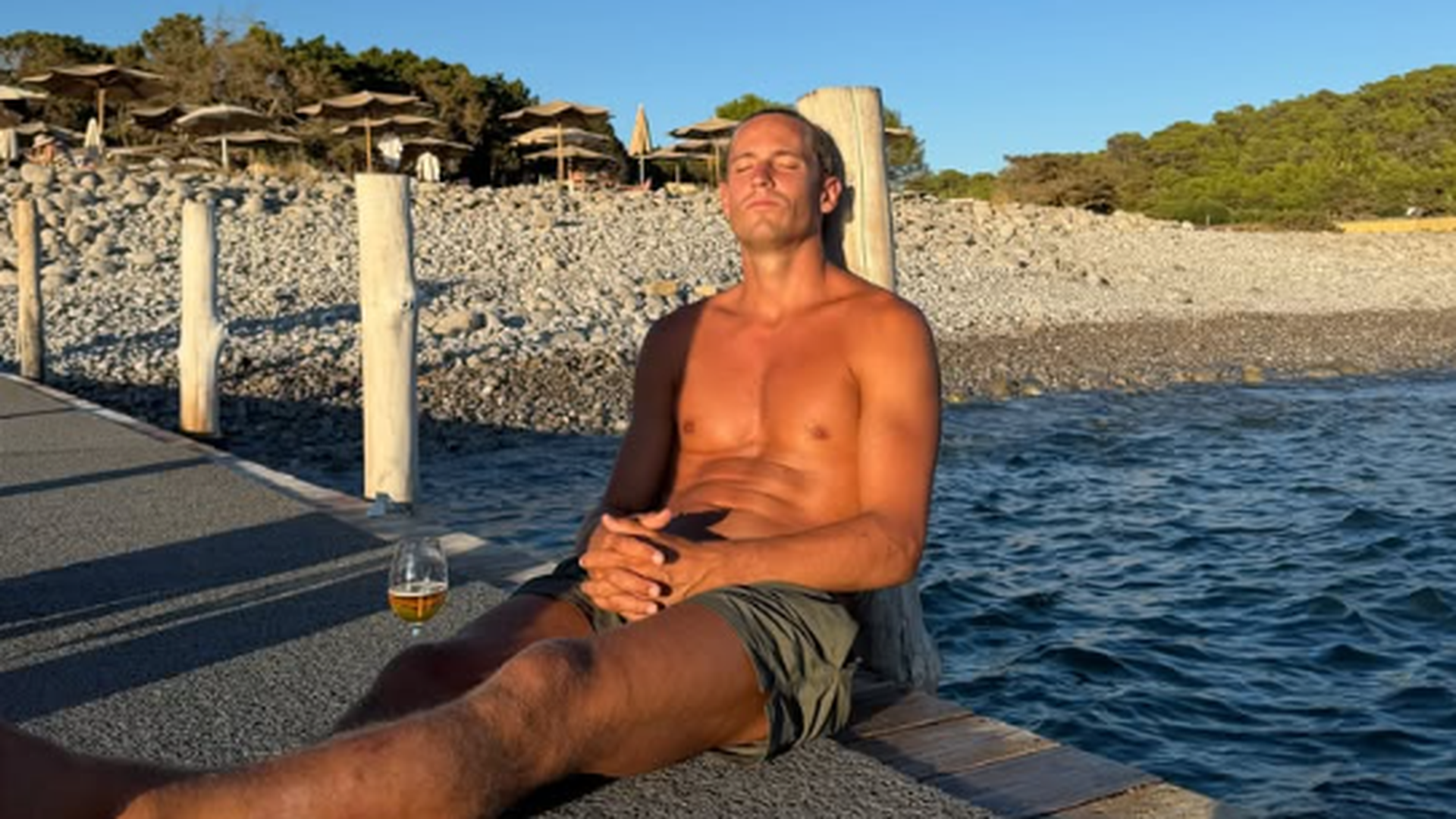 Marcos Llorente responde a sus detractores en redes sociales: "Me la suda lo que digáis de mí o lo que habléis a mis espaldas" Marcos Llorente responde a sus detractores en redes sociales: "Me la suda lo que digáis de mí o lo que habléis a mis espaldas"