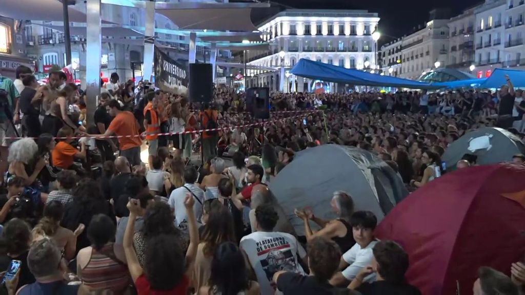 Al minutoÚltima hora sobra la acampada en la Puerta del Sol por la vivienda: Sánchez ultima el decreto mientras los acampados afrontan su segunda noche
