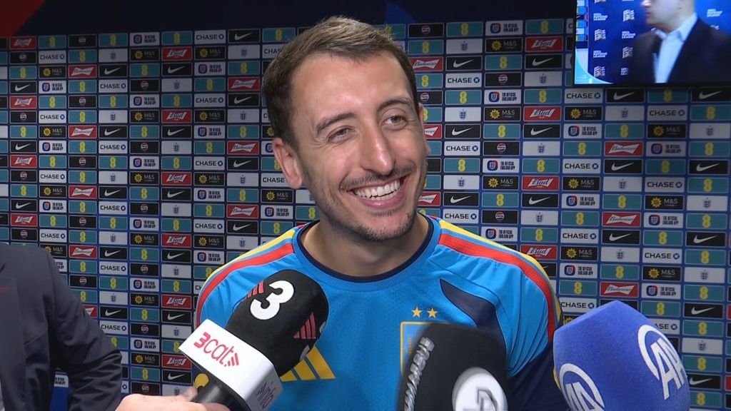 La risa irónica de Mikel Oyarzabal tras quedar fuera del Balón de Oro y su top 3 español