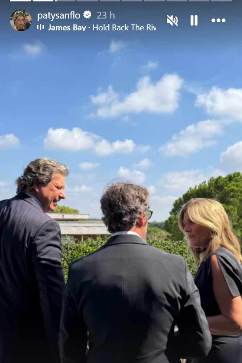 Quique Sánchez Flores en el bautizo de su nieto