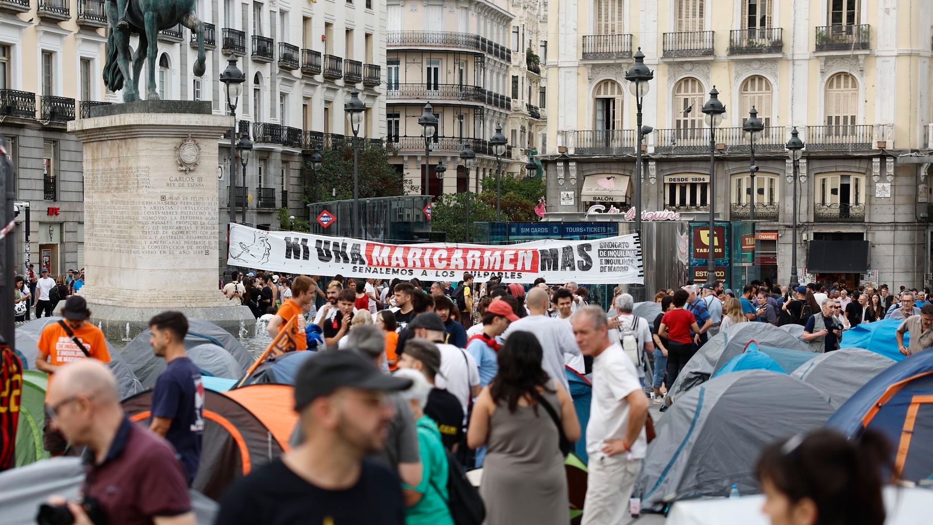 Sindicato de inquilinas exige contratos de alquiler indefinidos y no descarta acampadas en otras ciudades Sindicato de inquilinas exige contratos de alquiler indefinidos y no descarta acampadas en otras ciudades