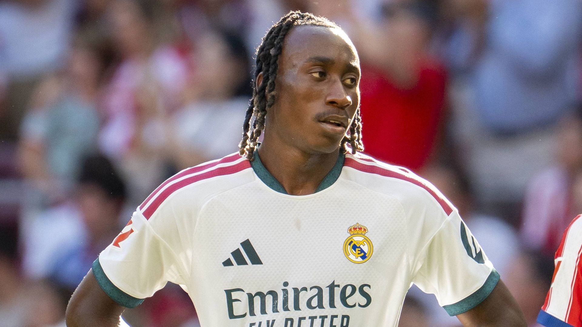 Yan Diomande, durante el derbi entre Real Madrid y Atlético de Madrid en LALIGA