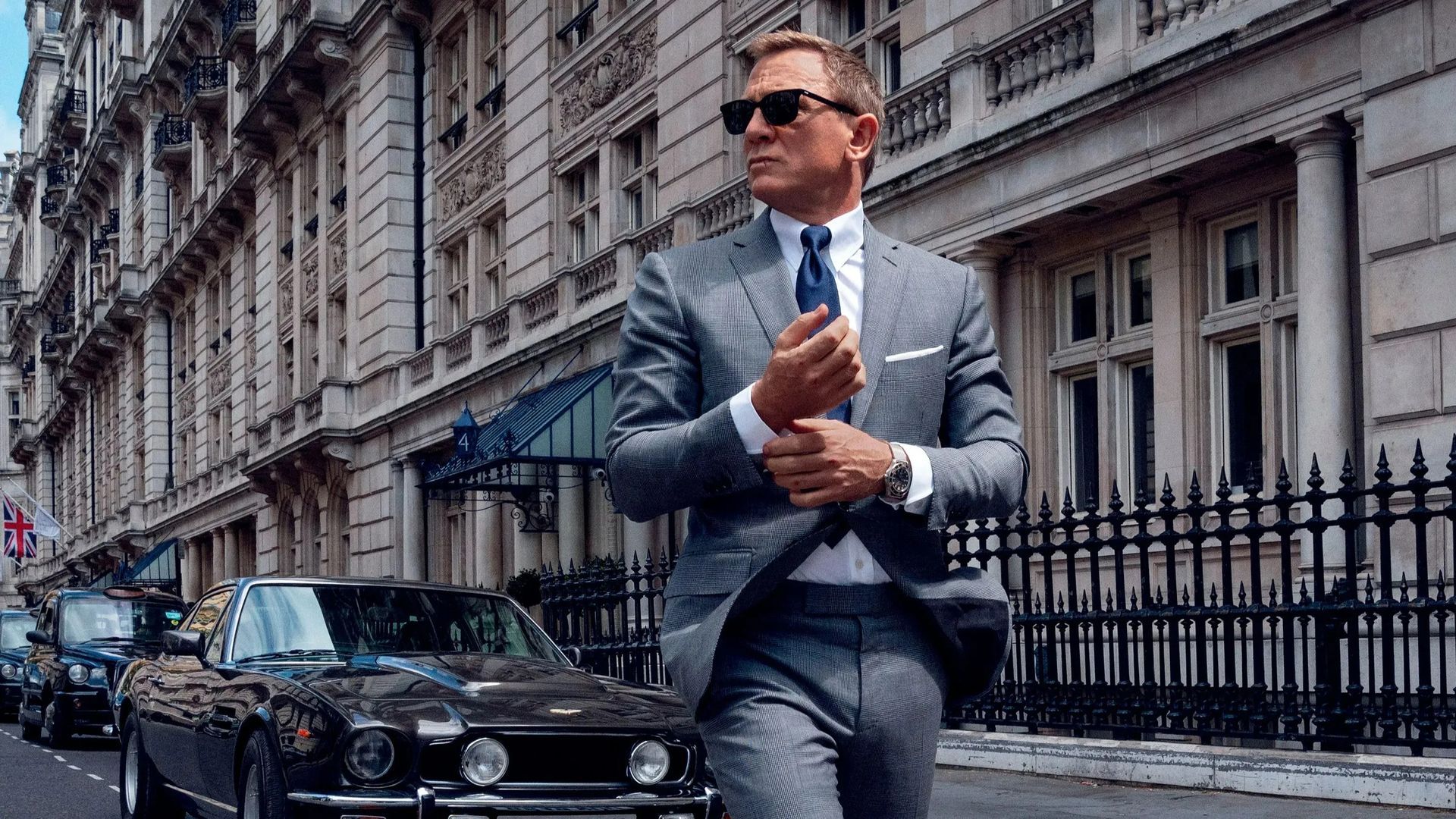 Daniel Craig llevando una americana perfecta Daniel Craig llevando una americana perfecta