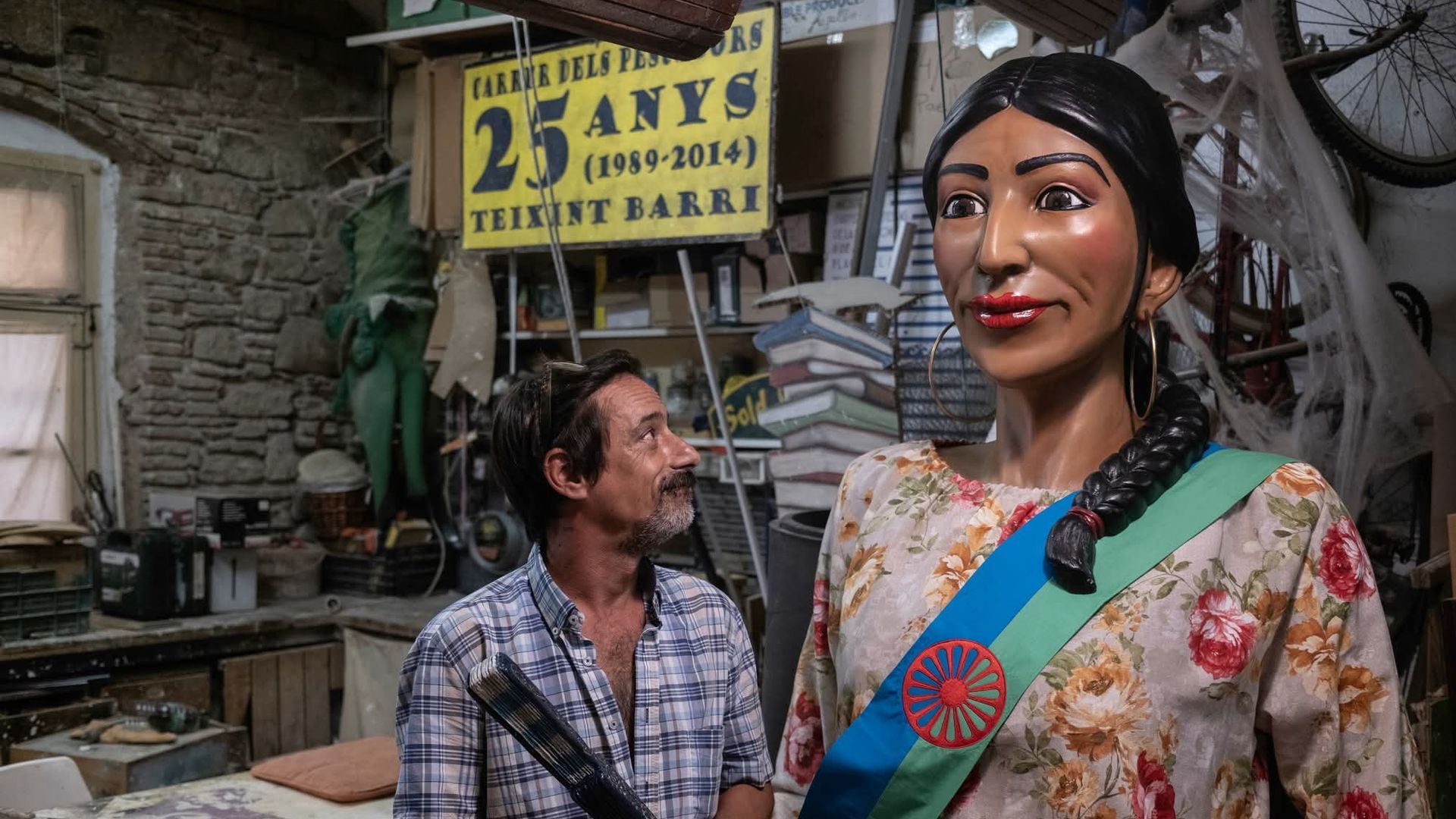 David García, constructor de la giganta Dolores del barrio de La Barceloneta