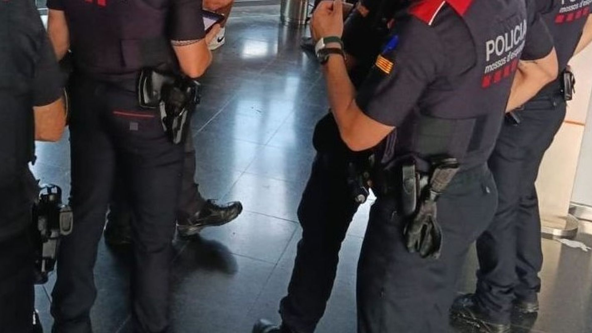 imagen de una intervención de los Mossos d'Esquadra imagen de una intervención de los Mossos d'Esquadra
