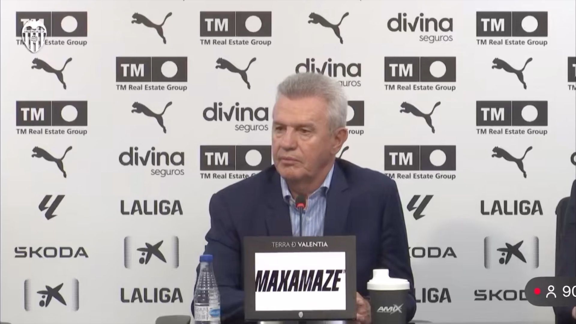 Javier Aguirre en sala de prensa