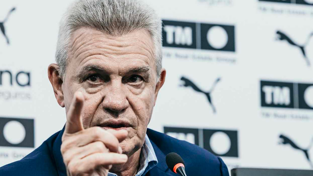 Javier Aguirre asegura que no se puede decir no al Valencia CF