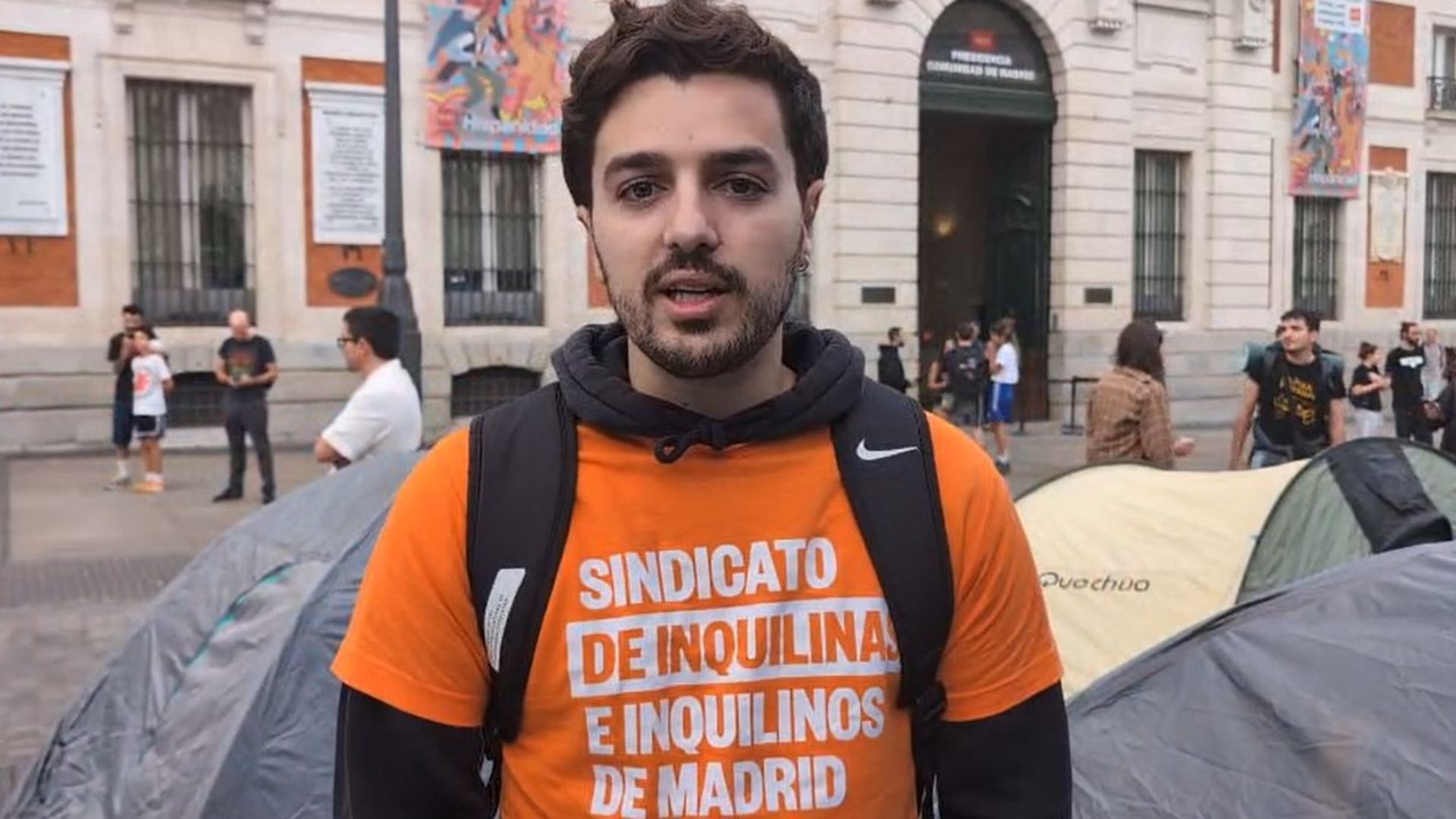 Las ganas y la ilusión del Sindicato de Inquilinas por la acampada en Sol: "Lo que estamos haciendo aquí es historia, estamos en el lado correcto"