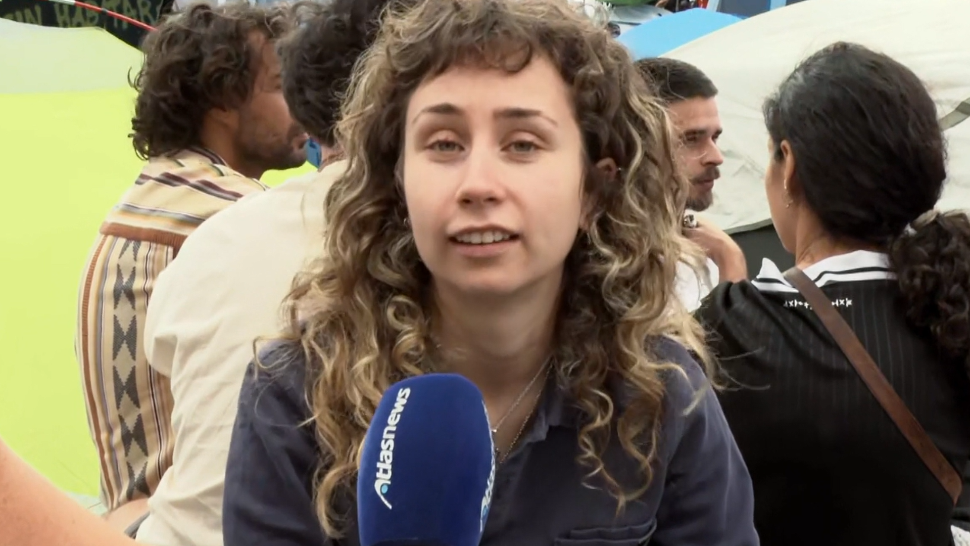 Los acampados en Sol exigen una solución para la vivienda: "Que se den cuenta que no es sostenible"