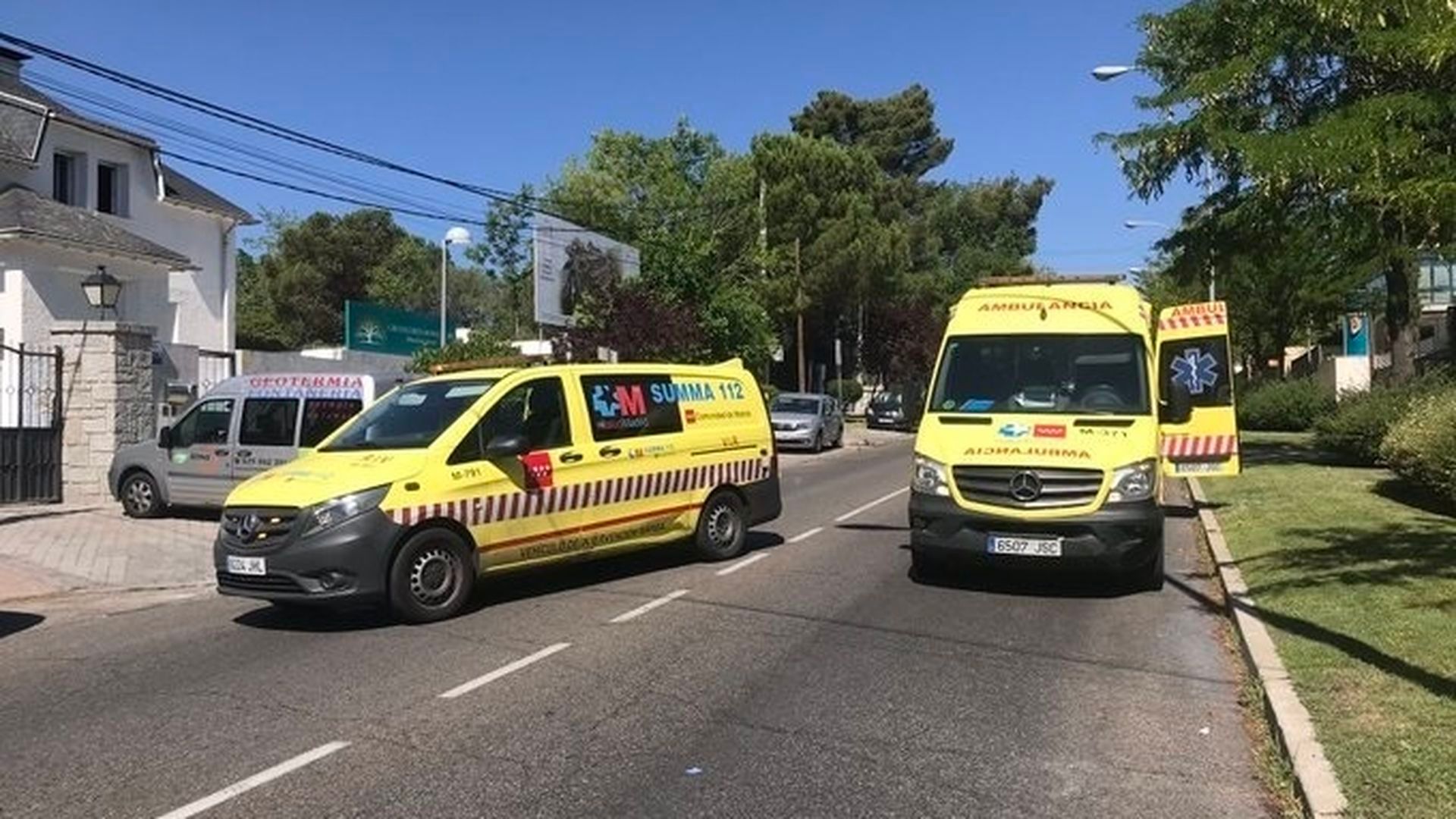 Un fallecido tras colisionar con un muro al perder el control por un choque con un camión hormigonera en Alcalá Un fallecido tras colisionar con un muro al perder el control por un choque con un camión hormigonera en Alcalá
