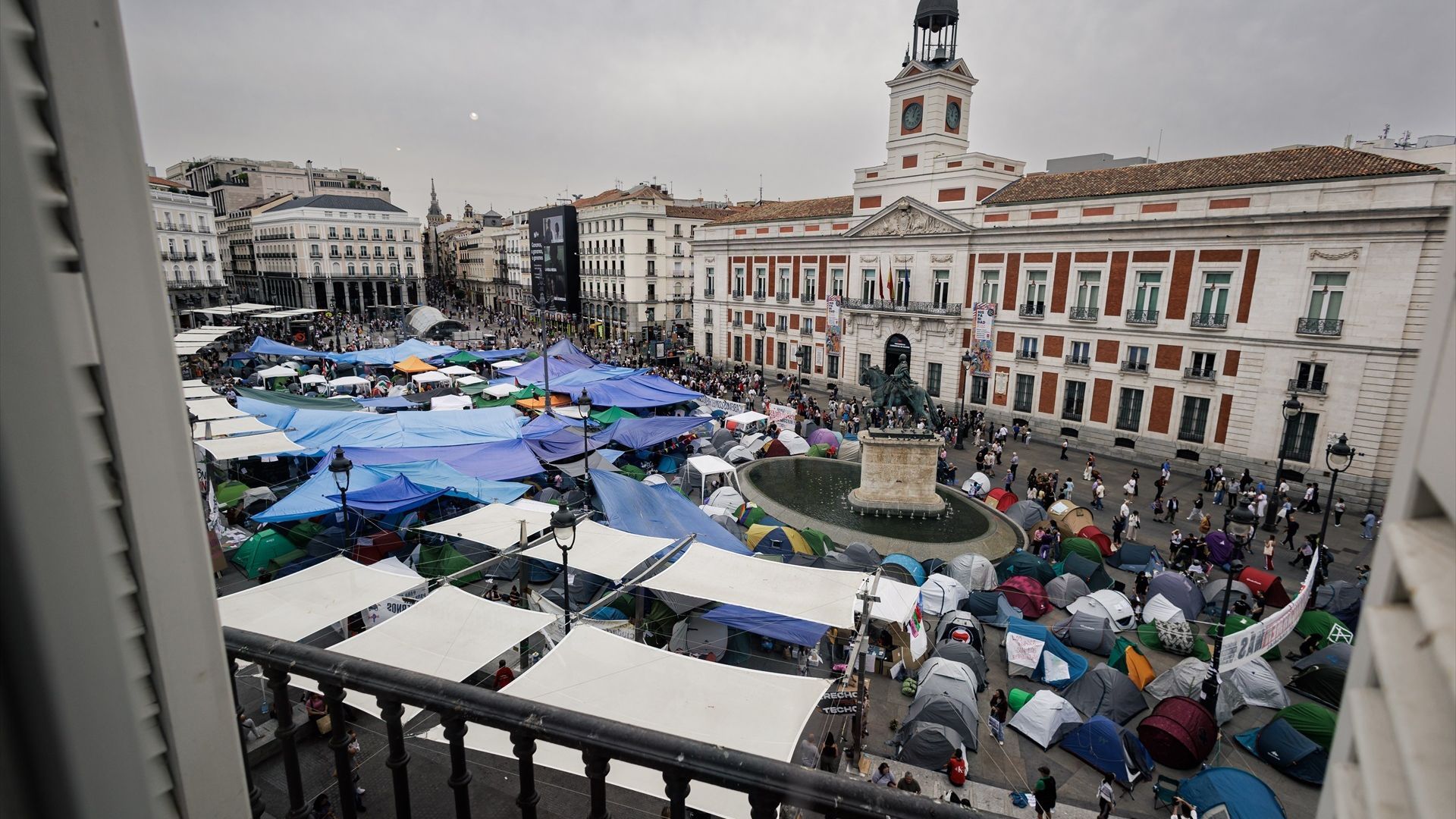 Vox se pronuncia sobre el desahucio de Maricarmen: "Toda España sabe que si fuera Morocarmen, ella tendría una casa" Vox se pronuncia sobre el desahucio de Maricarmen: "Toda España sabe que si fuera Morocarmen, ella tendría una casa"