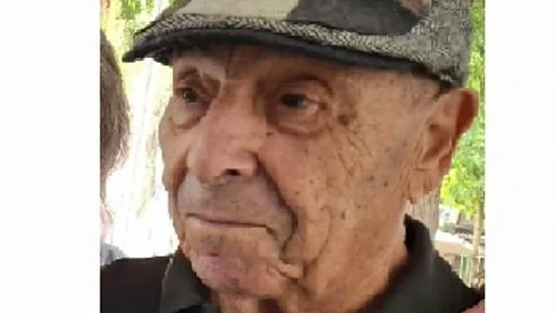 Aparece con vida en un barranco Modesto López, el anciano de 92 años desaparecido en el Albaicín hace cuatro días Aparece con vida en un barranco Modesto López, el anciano de 92 años desaparecido en el Albaicín hace cuatro días