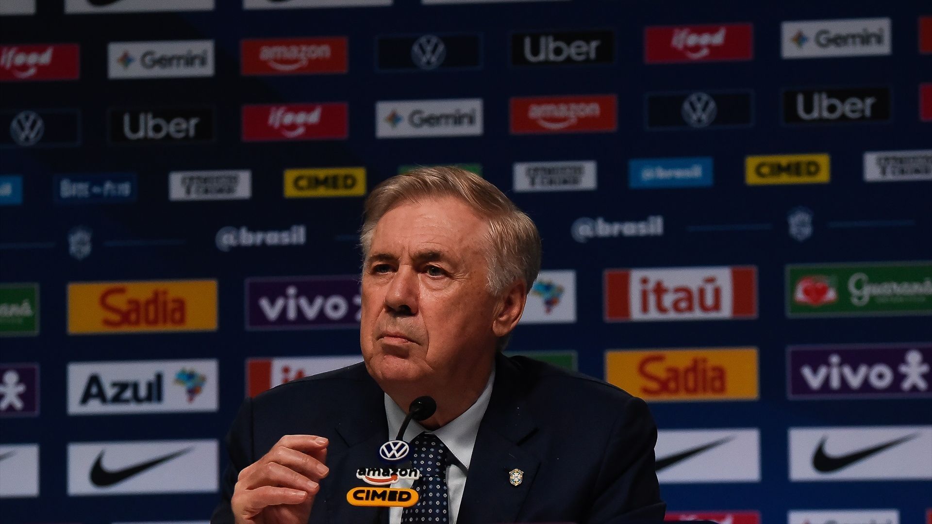 Carlo Ancelotti en rueda de prensa Carlo Ancelotti en rueda de prensa