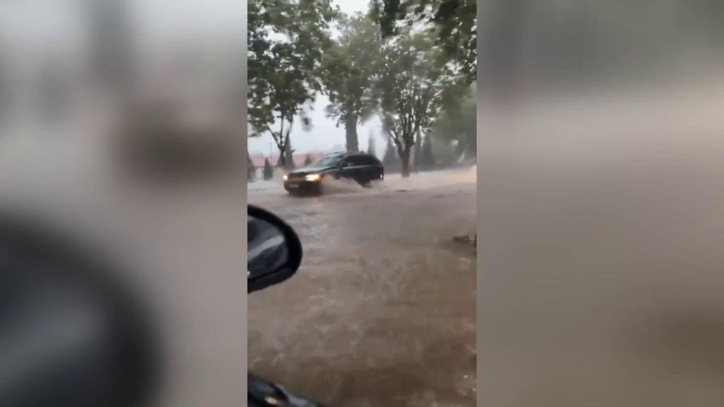 Inundaciones en Valencia y Extremadura por las intensas tormentas
