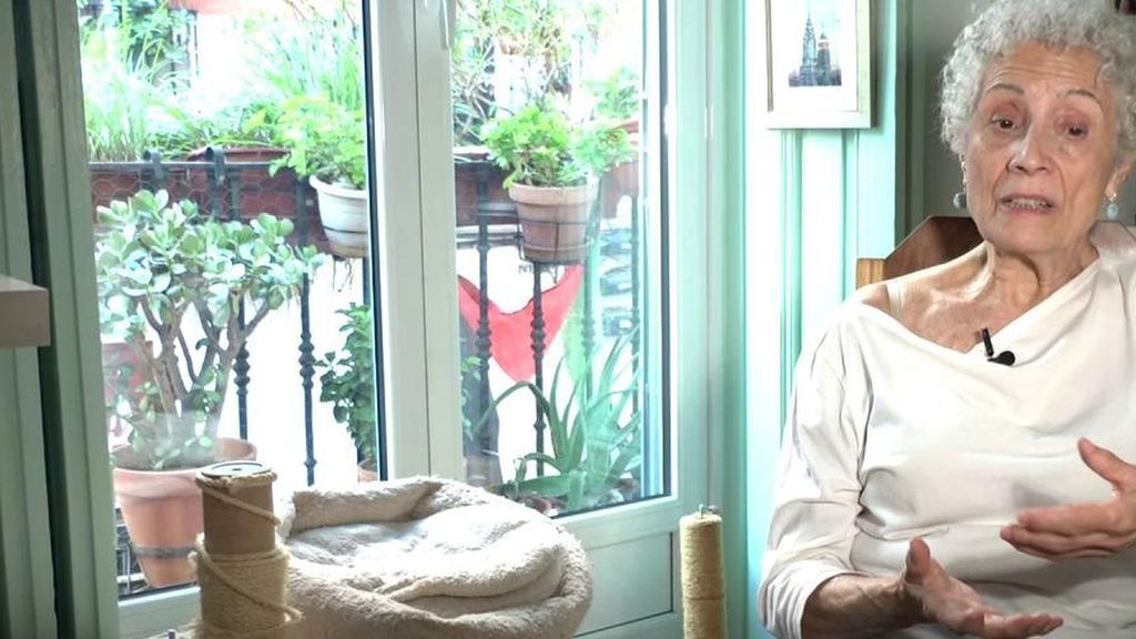 Mercedes, ante el negocio los pisos turísticos: "Nos han devaluado la vida, ¿por qué me voy a ir de mi barrio?"