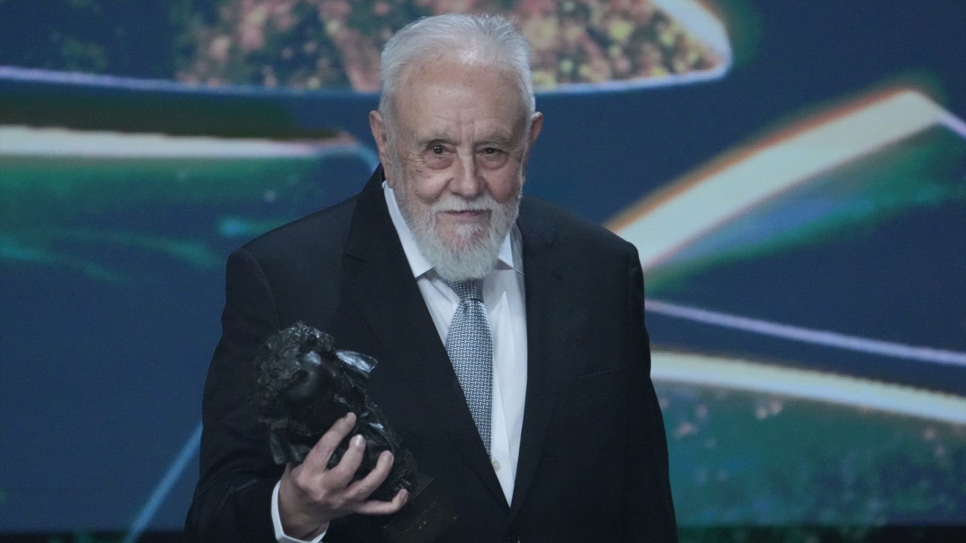 Muere el cineasta Gonzalo Suárez a los 92 años Muere el cineasta Gonzalo Suárez a los 92 años