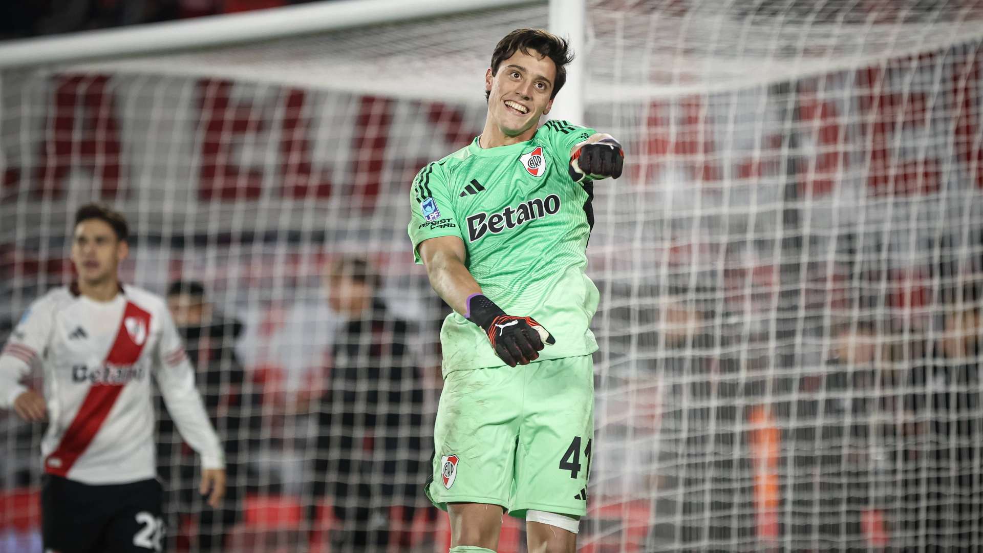 Santiago Beltrán, en un partido con River Plate