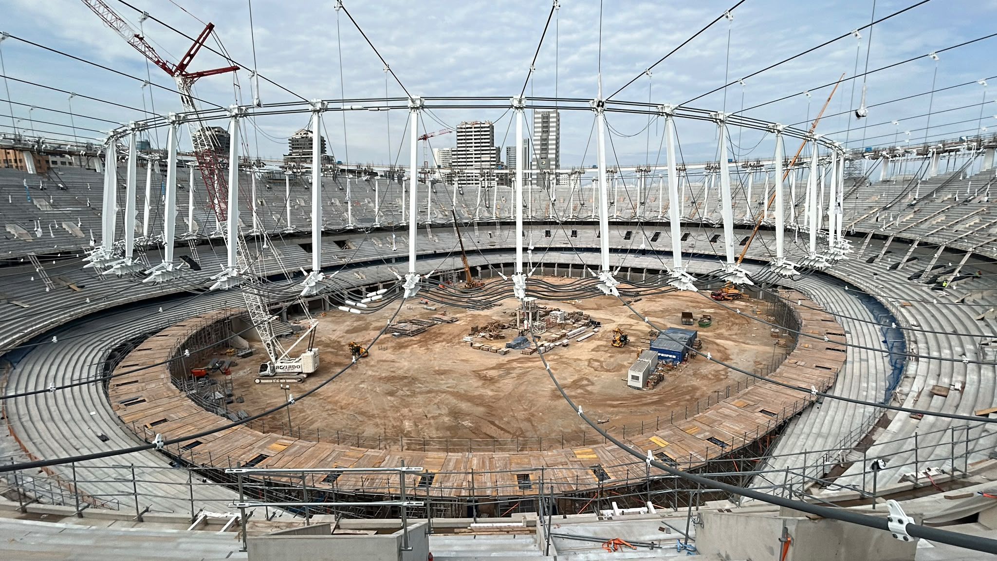 Así está el Nou Mestalla por dentro a 10 meses de su conclusión