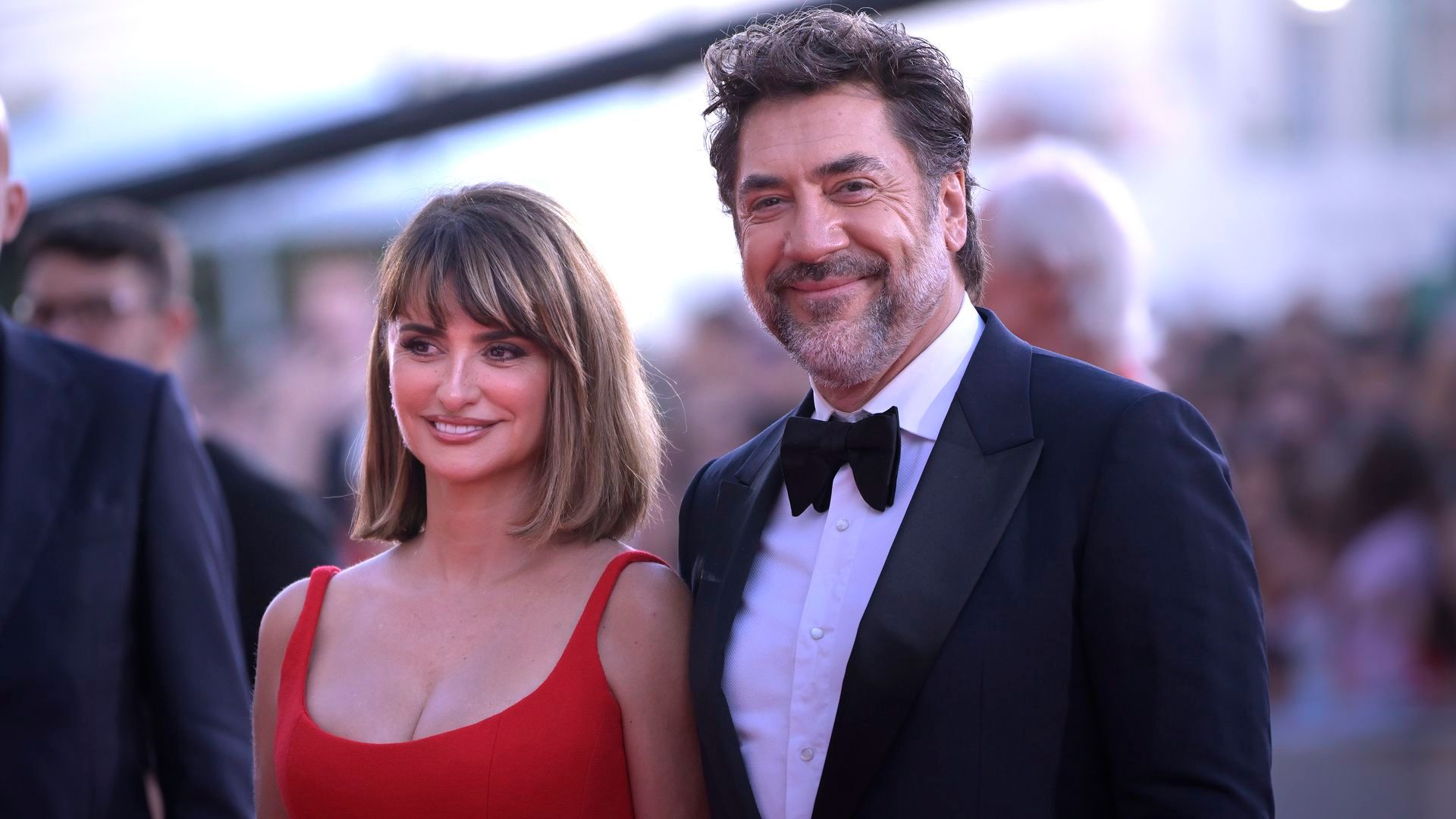 Leo, el hijo de Javier Bardem y Penélope Cruz debuta como actor en 'La Bola Negra': otras de sus participaciones en el cine Leo, el hijo de Javier Bardem y Penélope Cruz debuta como actor en 'La Bola Negra': otras de sus participaciones en el cine