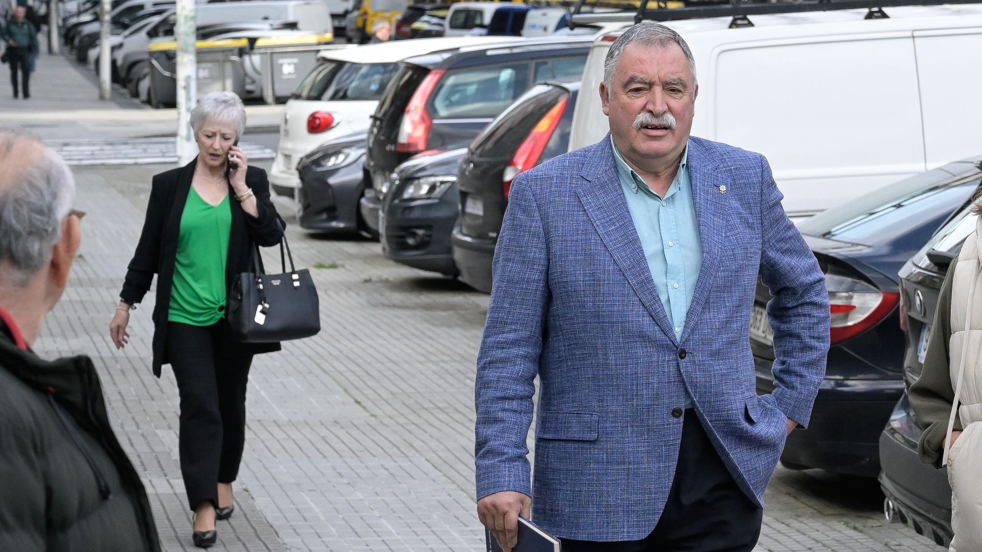Ángel García Seoane exigió con insultos que le devolvieran el vehículo