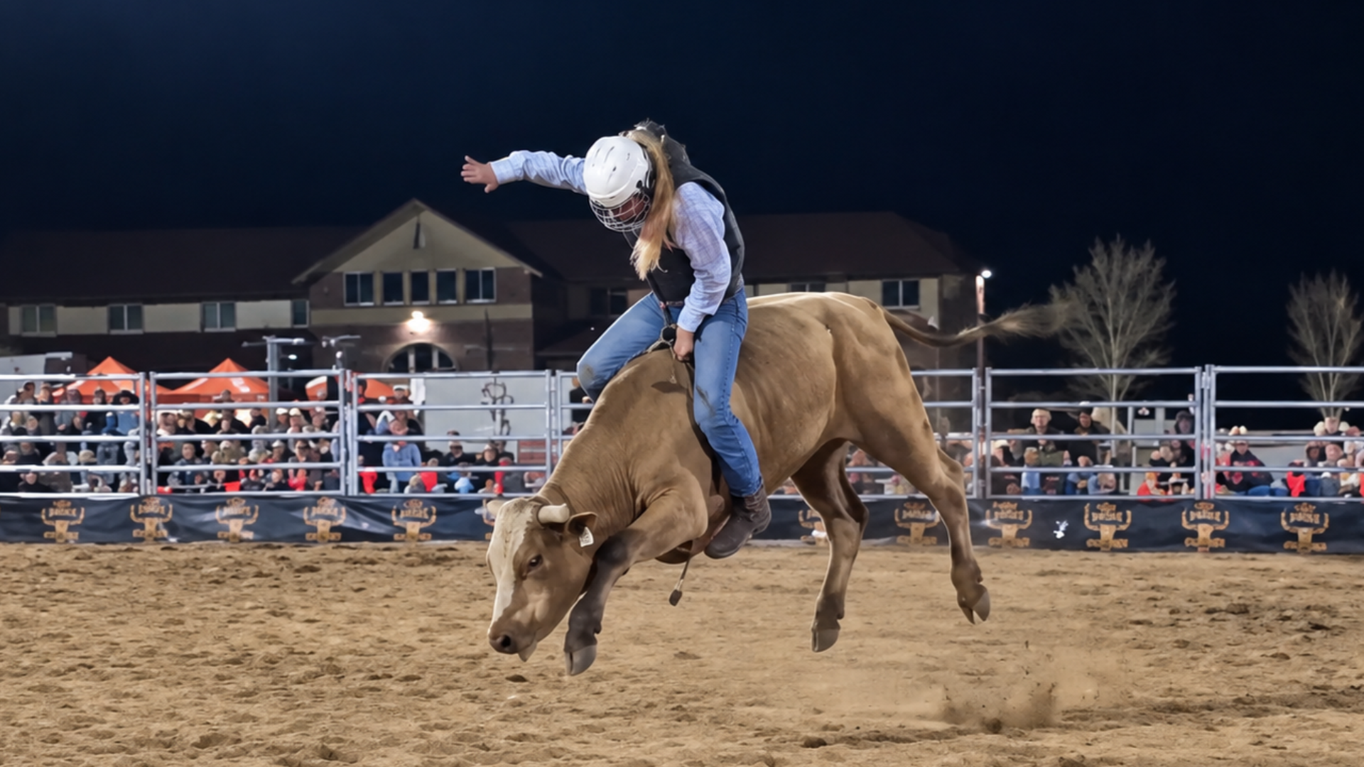 India Rose, hija de Chris Hemsworth y Elsa Pataky, practicando rodeo India Rose, hija de Chris Hemsworth y Elsa Pataky, practicando rodeo