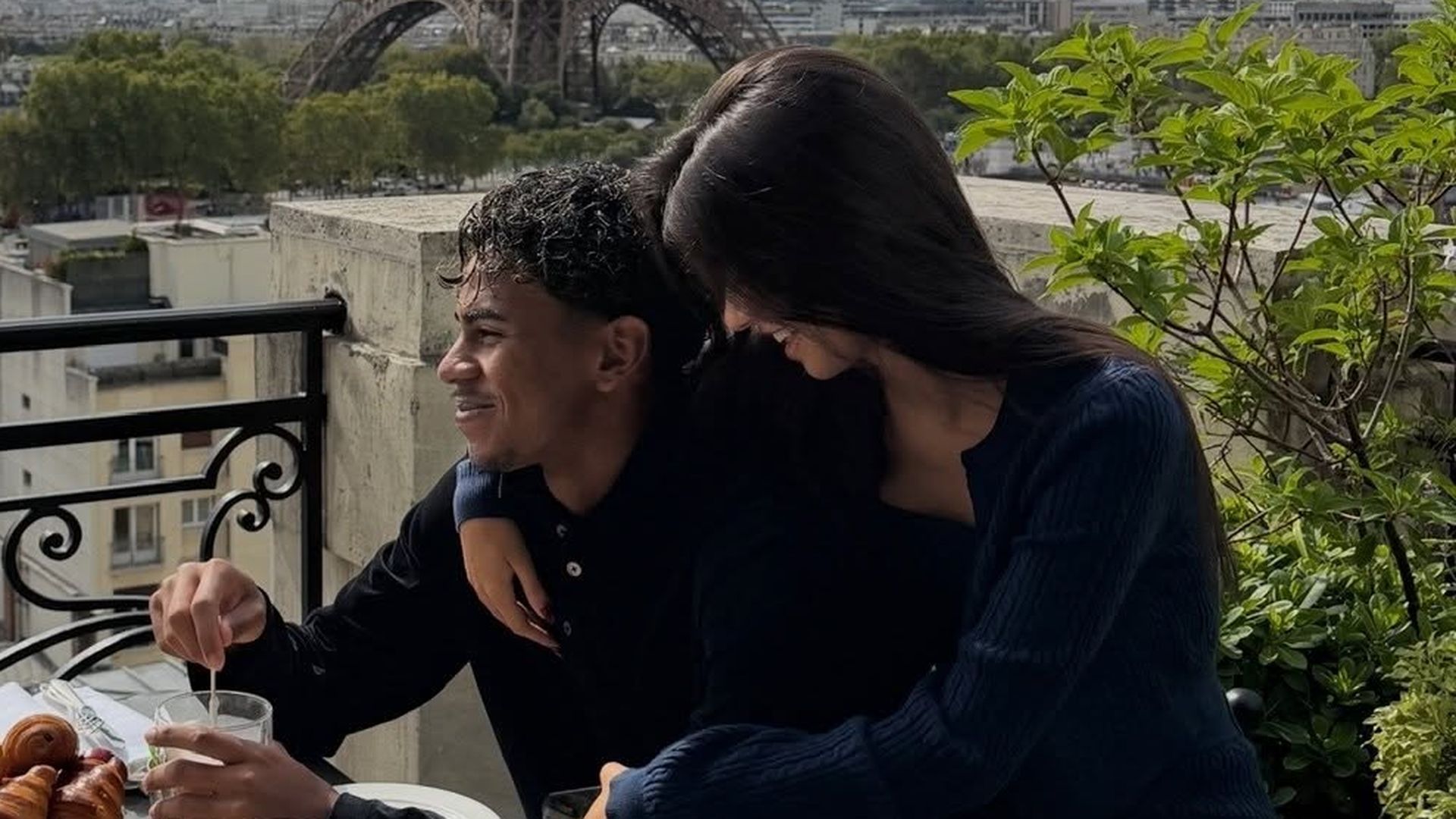 Inés García y Lamine Yamal