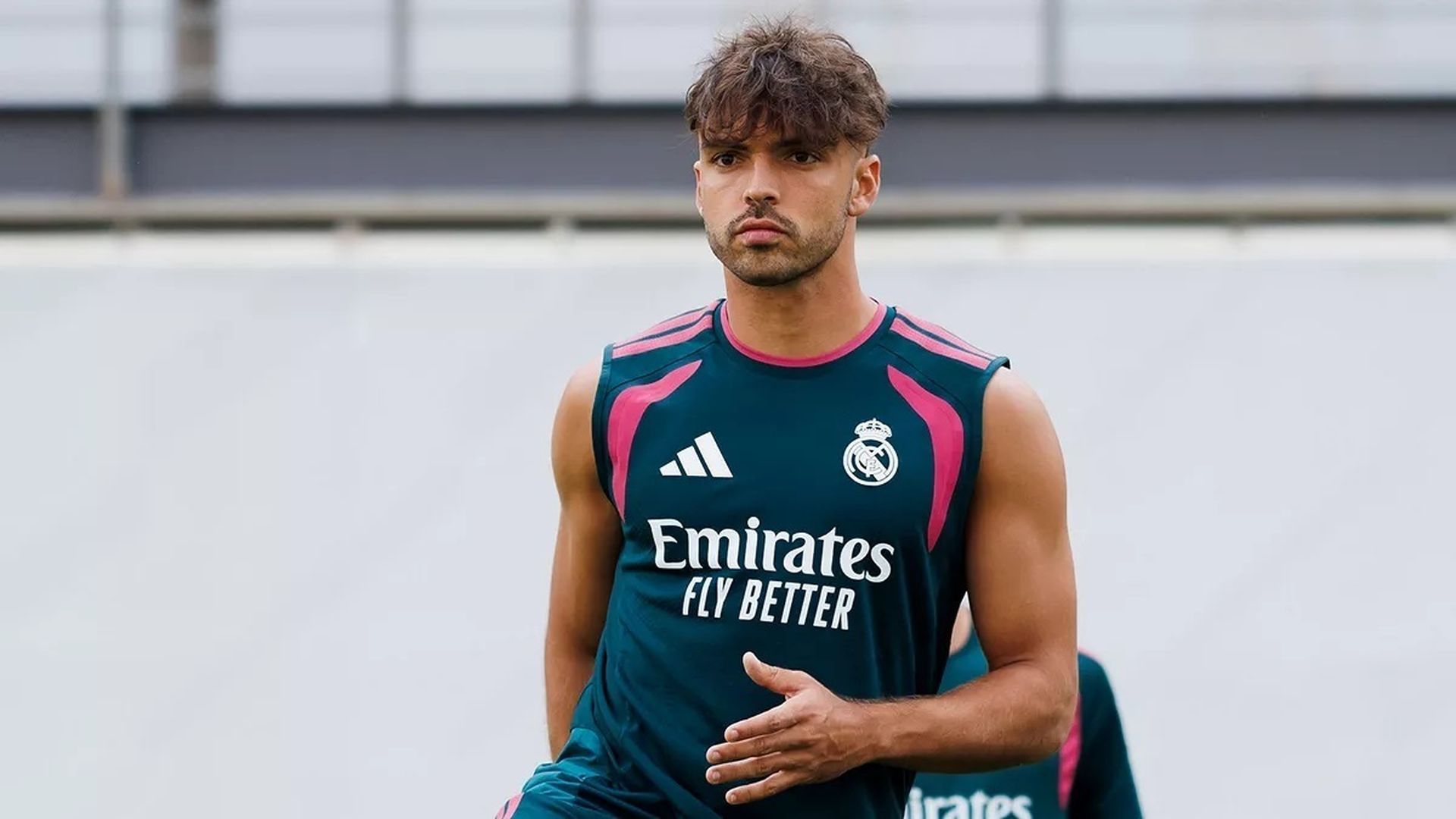 Raúl Asencio, en un entrenamiento con el Real Madrid Raúl Asencio, en un entrenamiento con el Real Madrid