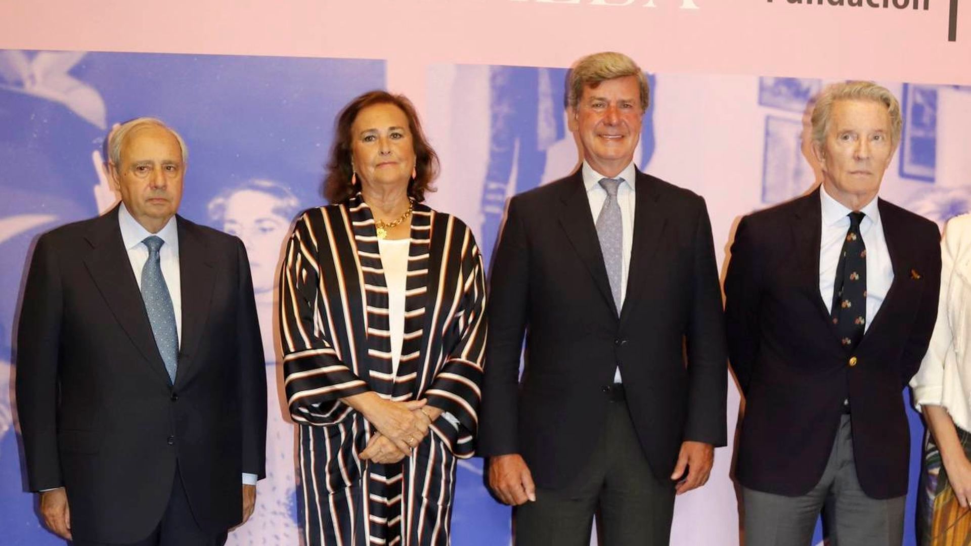 Alfonso Díez en mayo de 2026 junto a los hijos de la Duquesa y Carmen Tello, su gran amiga