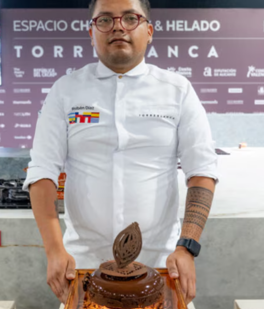 La mejor tarta de chocolate del mundo está en Alicante.jpg La mejor tarta de chocolate del mundo está en Alicante.jpg