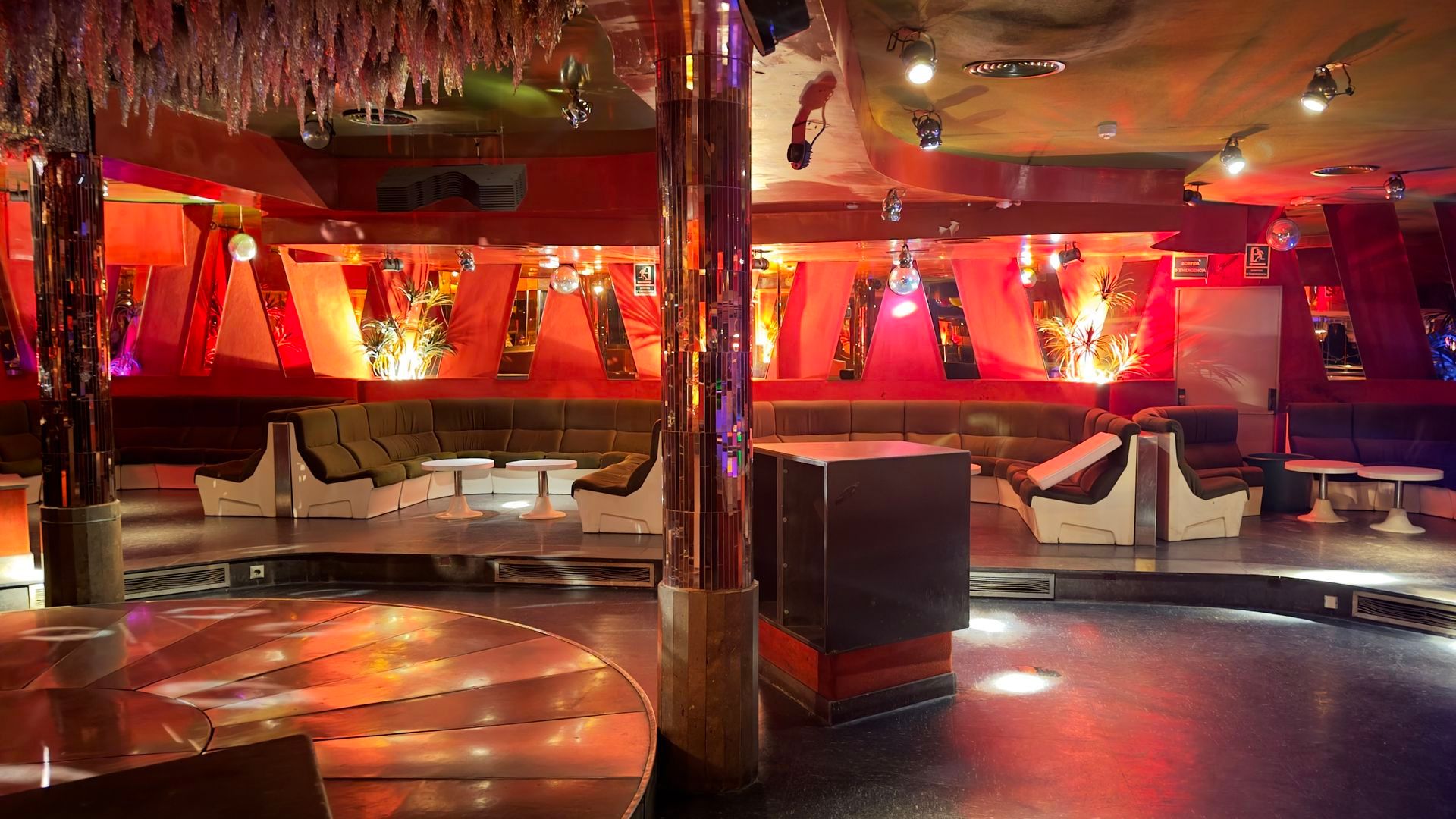 La sala de fiestas, un punto de encuentro en la Seu d'Urgell