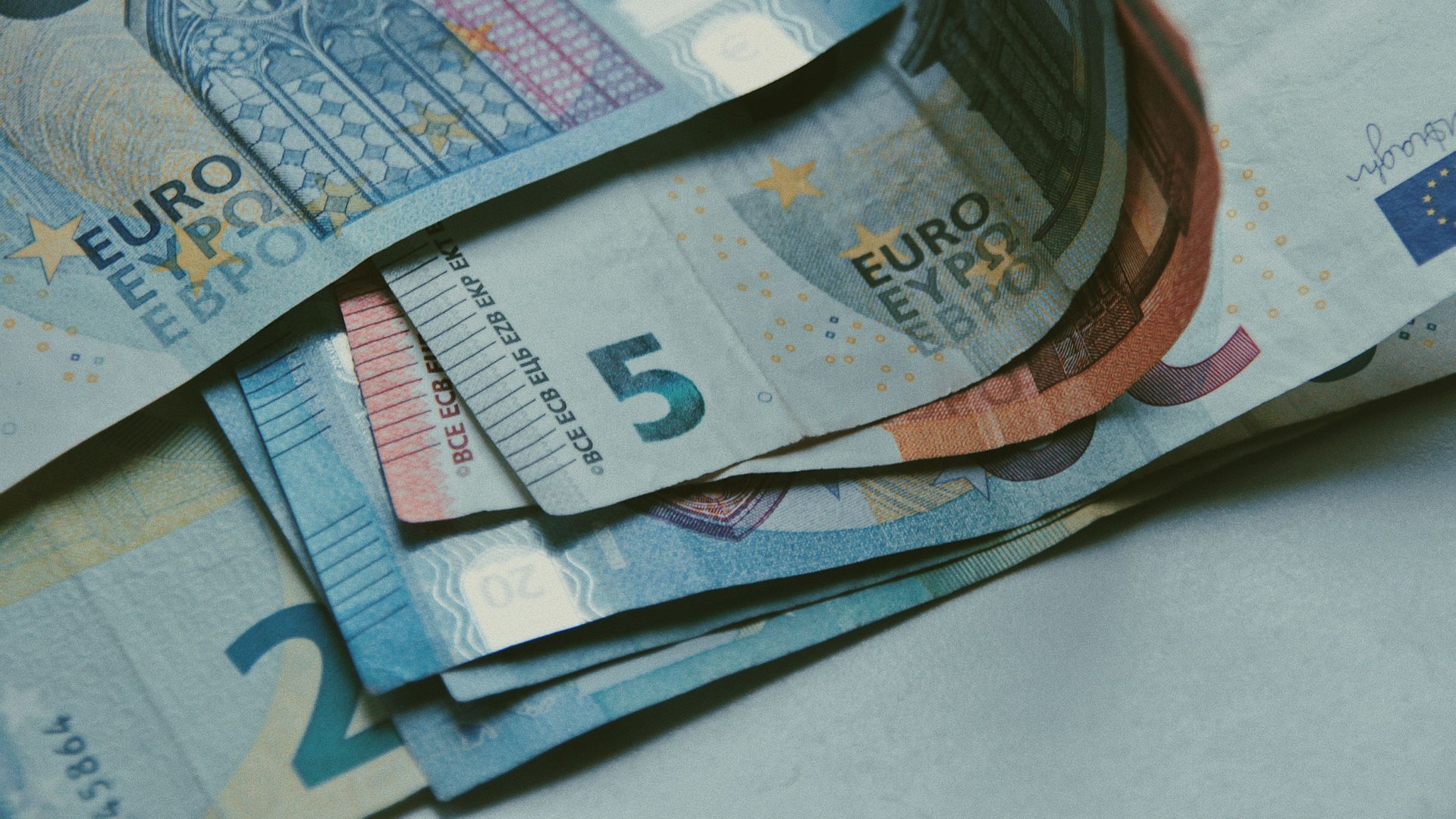 Quien acuda a reclamarlo tendrá que aportar información que permita verificar que el dinero es suyo Quien acuda a reclamarlo tendrá que aportar información que permita verificar que el dinero es suyo