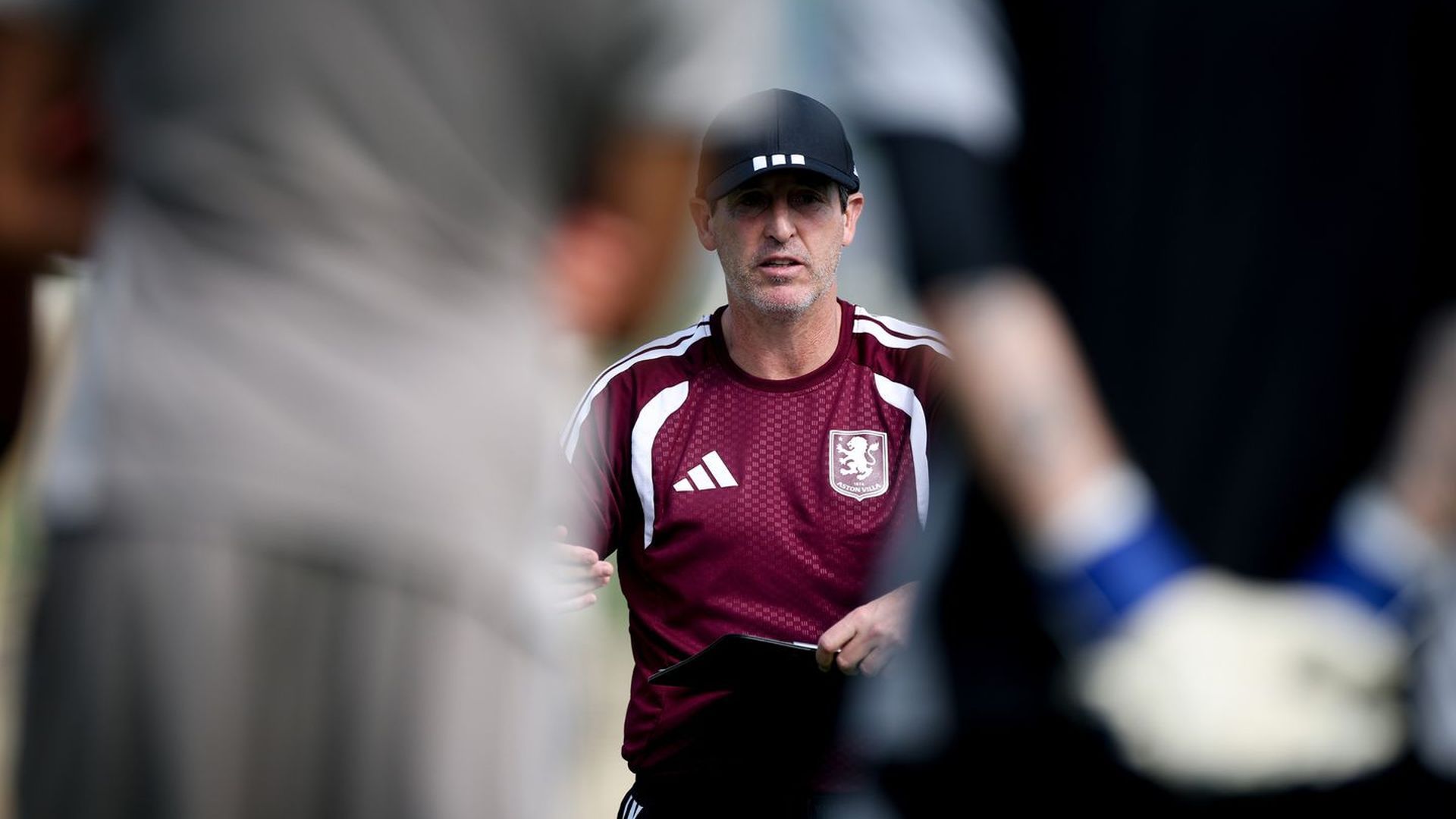 Unai Emery, entrenando al Aston Villa en la Costa del Sol Unai Emery, entrenando al Aston Villa en la Costa del Sol
