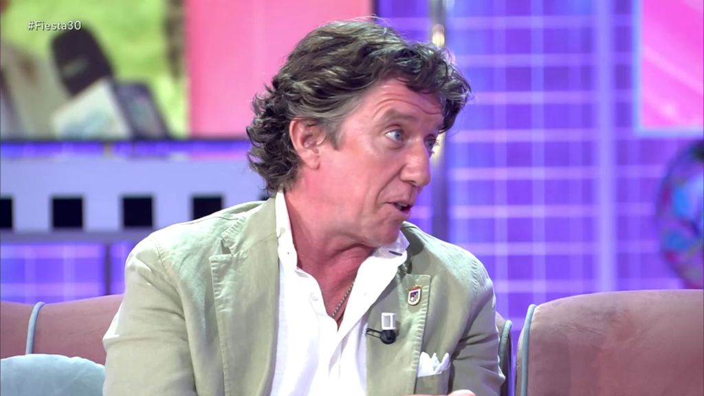 Colate cuestiona la sentencia que da la razón a Paulina Rubio sobre la custodia de su hijo: “Hay ‘casualidades’....” Fiesta 2026 Top Vídeos 1405