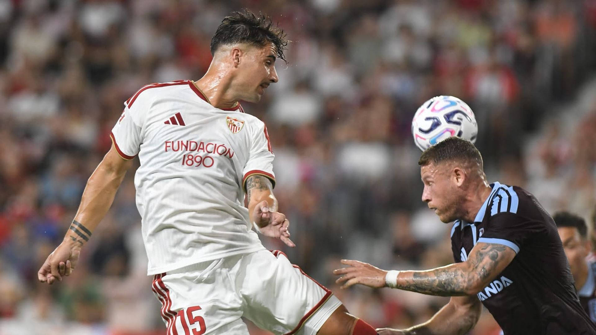 Fabio Cardoso, en el Sevilla-Aston Villa
