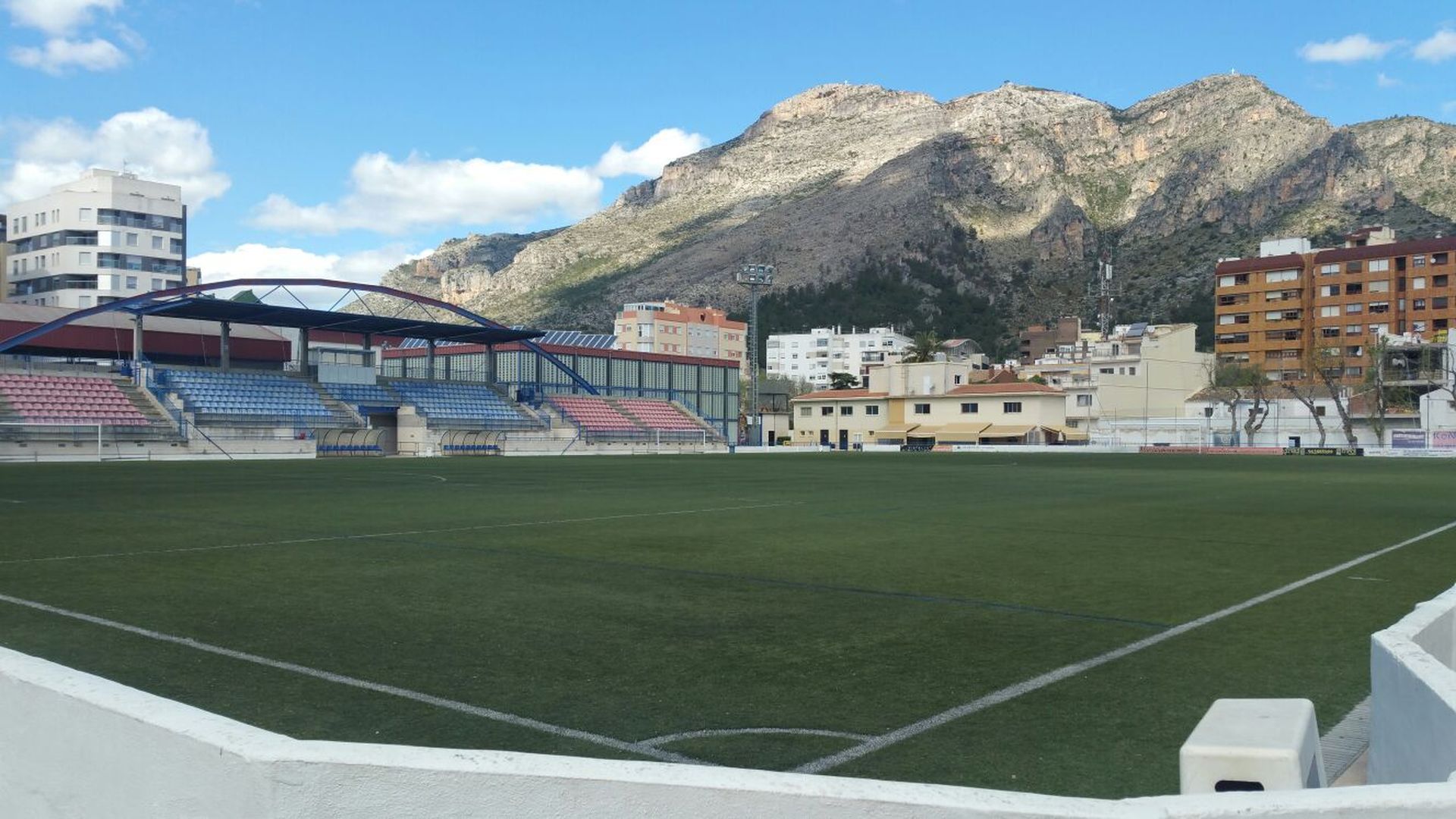 Así está el campo del Tavernes