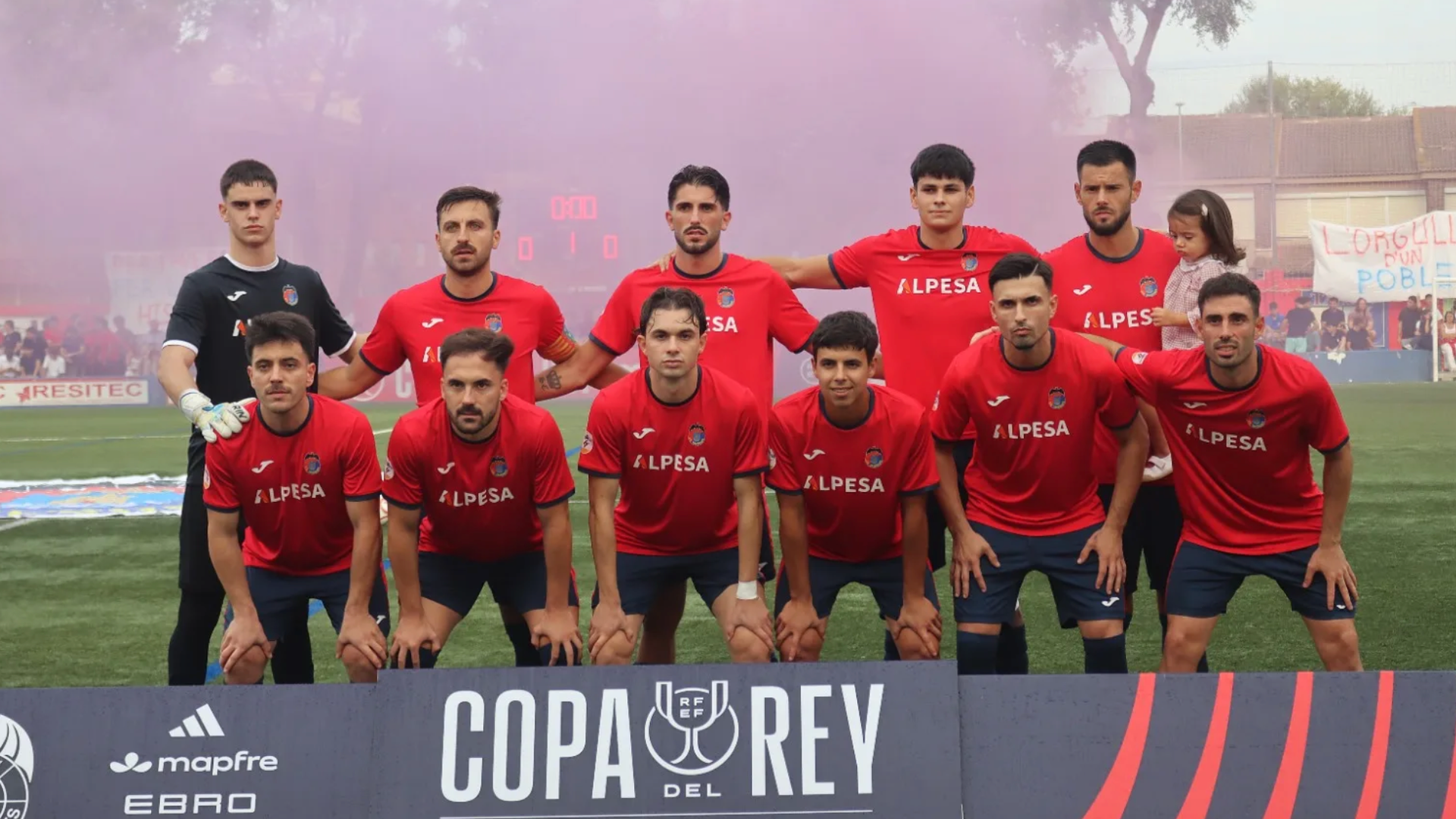 El Tavernes se agarra a la Copa: de sufrir en la sexta categoría a soñar con un Primera