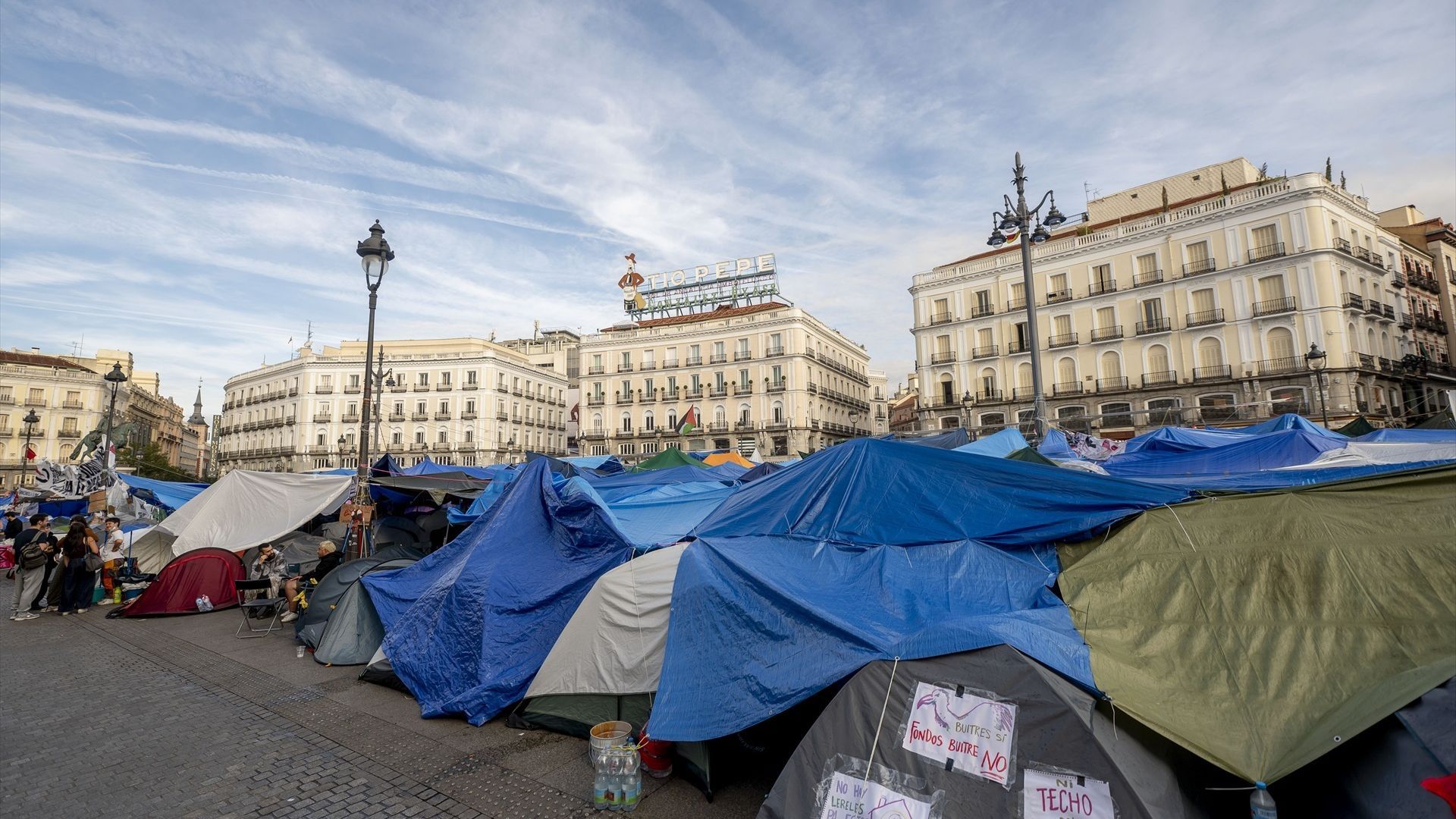 La Justicia rechaza desalojar la acampada de Sol como pedía Isabel Díaz Ayuso: "No puede adoptarse con las debidas garantías" La Justicia rechaza desalojar la acampada de Sol como pedía Isabel Díaz Ayuso: "No puede adoptarse con las debidas garantías"