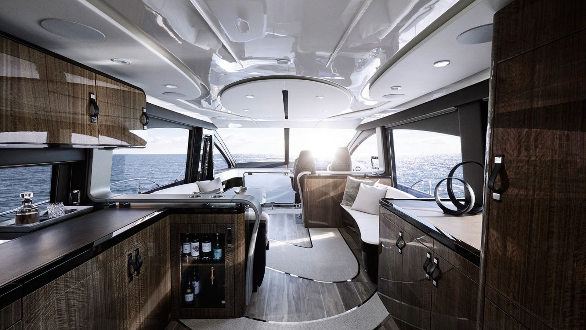 Lexus se lanza al mar con el LY680,  el yate de lujo