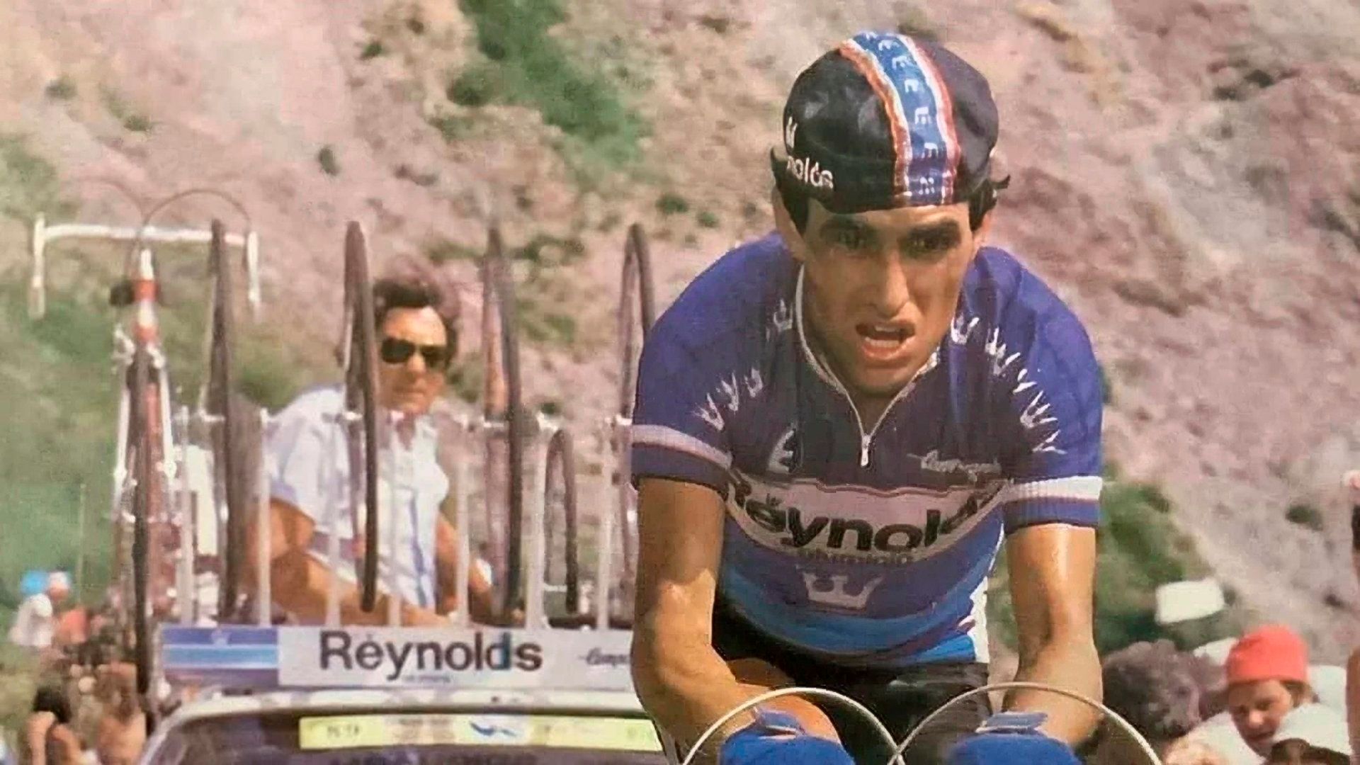 Muere el exciclista Ángel Arroyo, pionero y segundo en el Tour de Francia 1983, a los 70 años Muere el exciclista Ángel Arroyo, pionero y segundo en el Tour de Francia 1983, a los 70 años