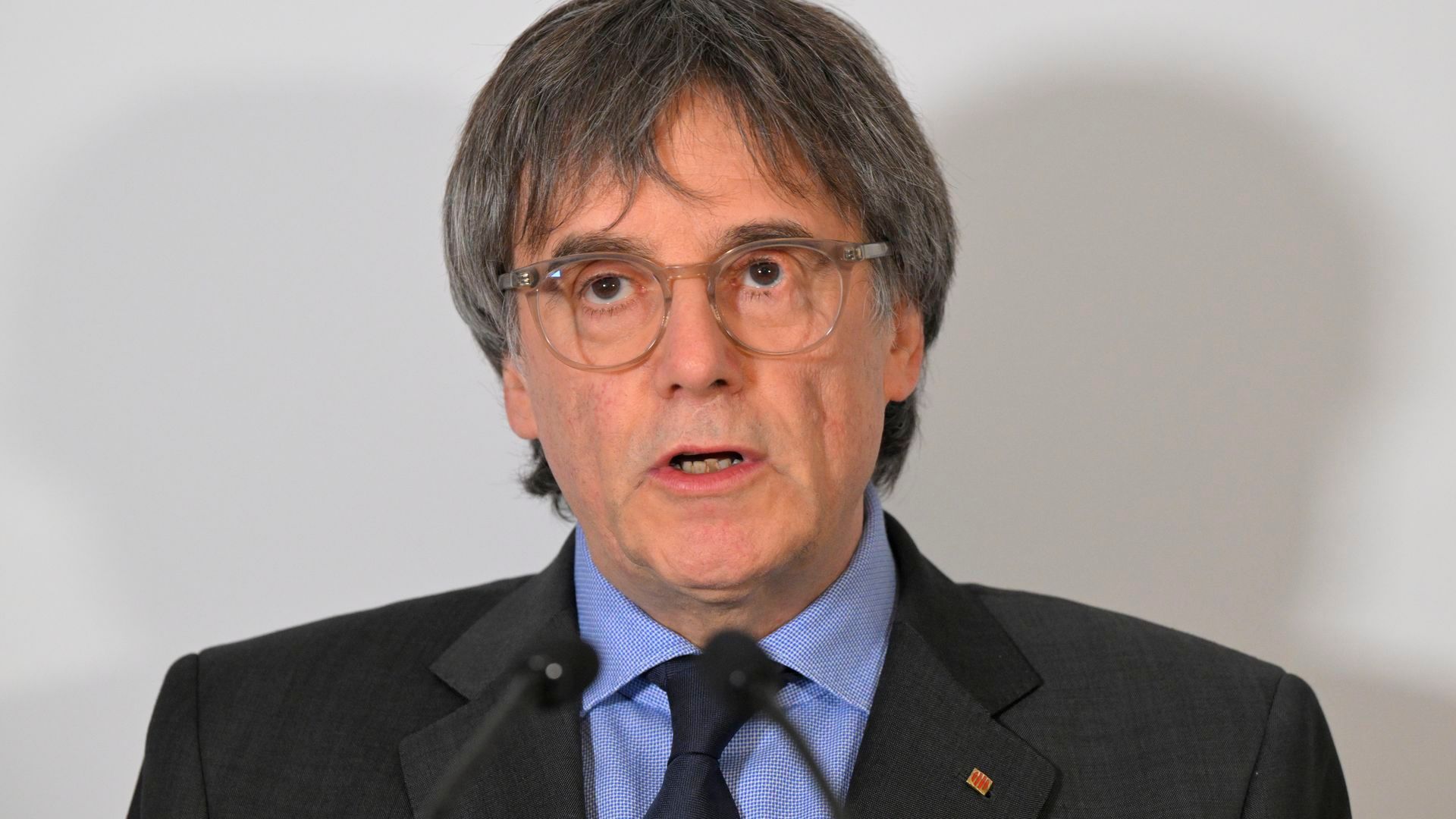 Carles Puigdemont celebra la amnistía pero avisa de que "hoy no se soluciona" el conflicto político Carles Puigdemont celebra la amnistía pero avisa de que "hoy no se soluciona" el conflicto político