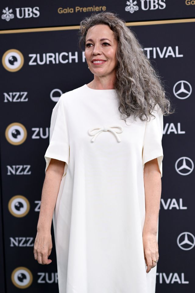 El estreno del nuevo look de Olivia Colman con el pelo encanecido