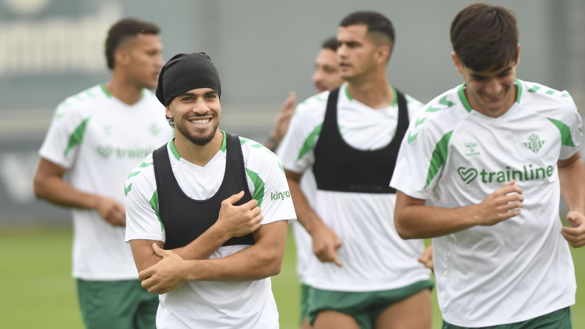 Ez Abde y Morante, en el entrenamiento del Betis de este martes