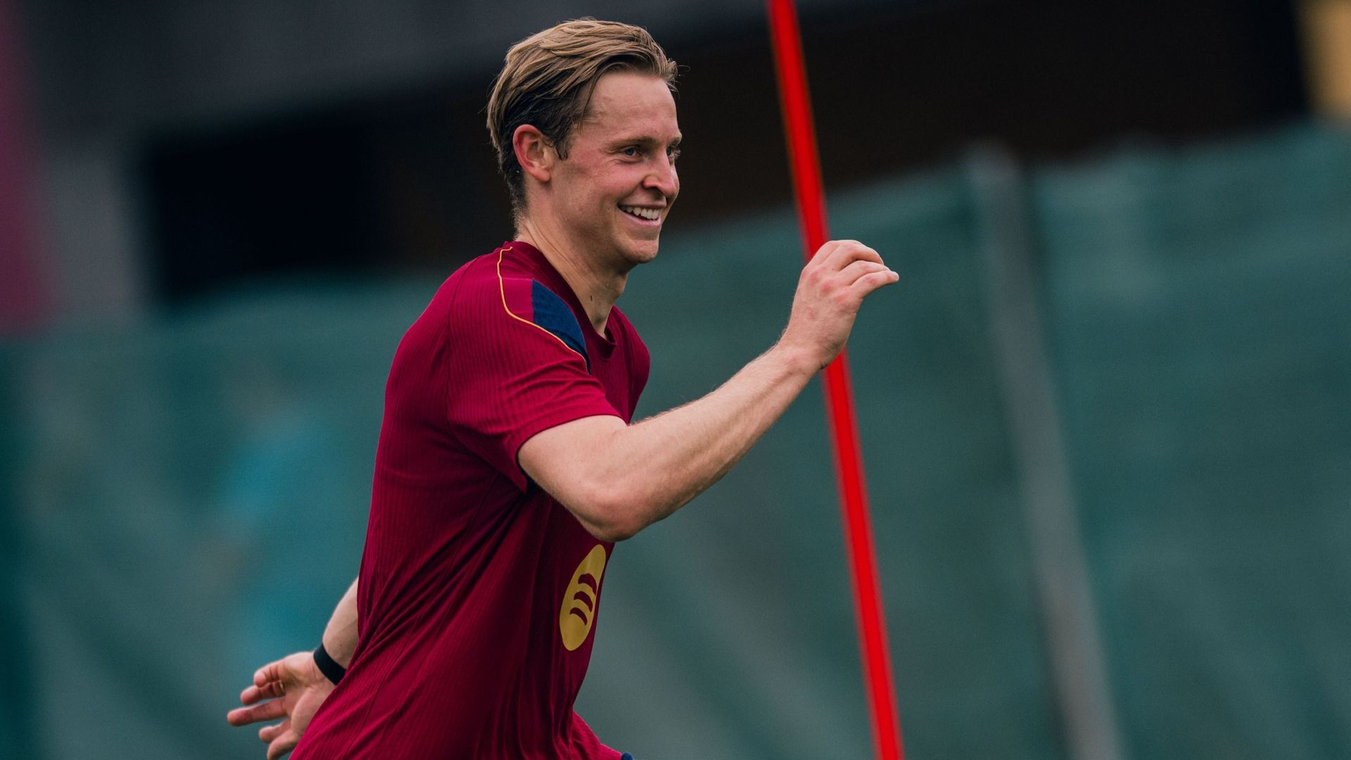 Frenkie de Jong entrena con el FC Barcelona