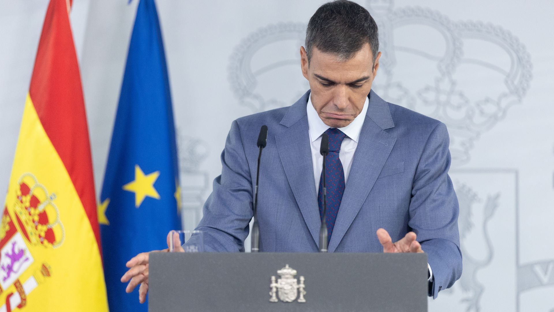 Última hora de la situación política: Las inmobiliarias critican las "normas improvisadas y sin consenso parlamentario" tras la aprobación de los decretos